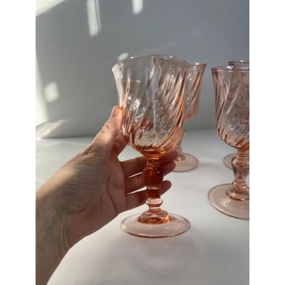 Luminarc (France) 'Rosaline Pink' White Wine Glasses - Picture 6 of 8
